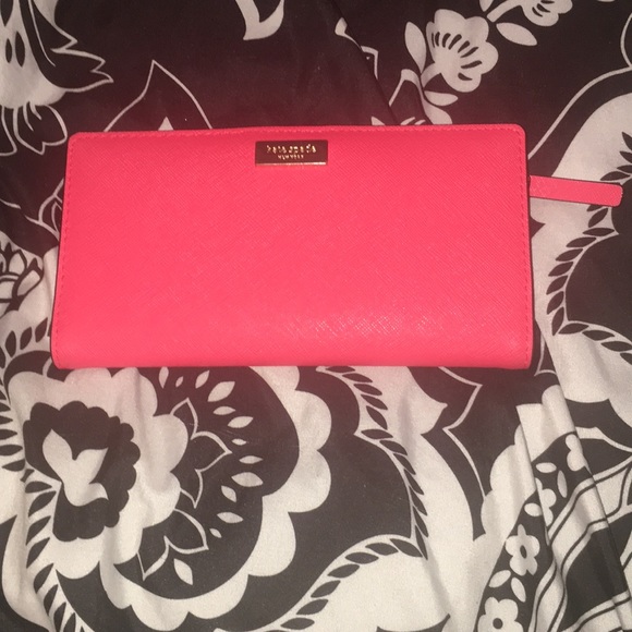 kate spade Handbags - Kate Spade Coral Wallet